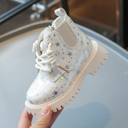 מגפי חורף נוצצים עם כוכבים