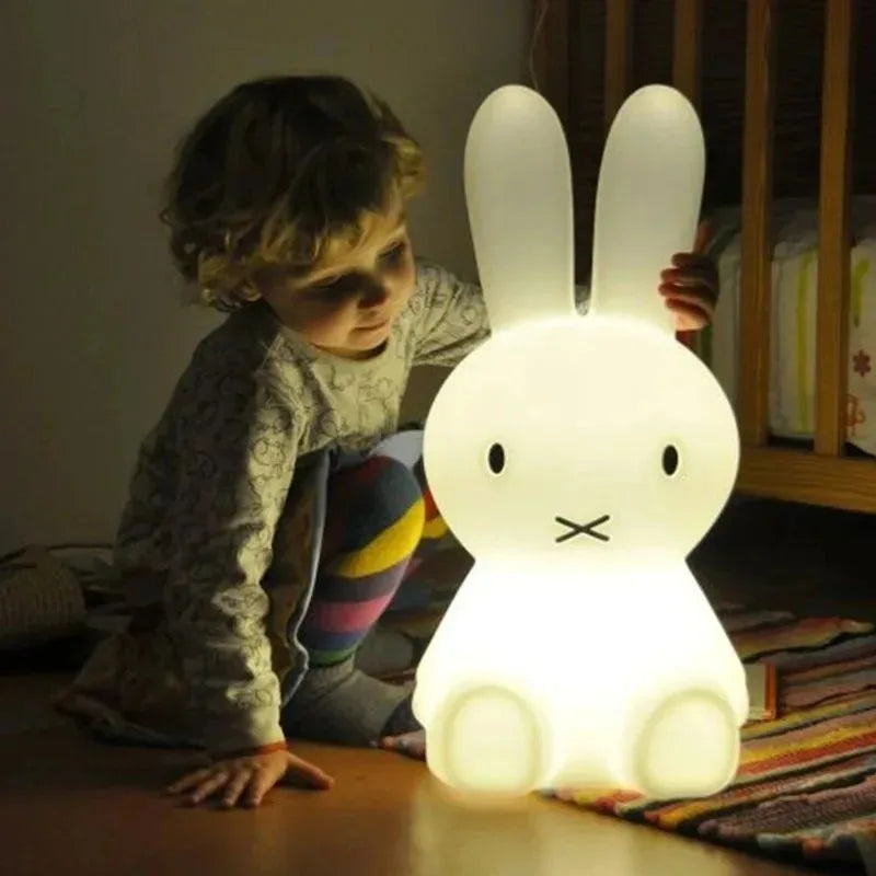 מנורת לילה ארנב