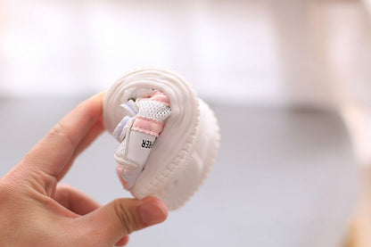 נעל סנדל צעד ראשון מונעת החלקה – גמישה בטוחה ונוחה לתינוק דגם רוני